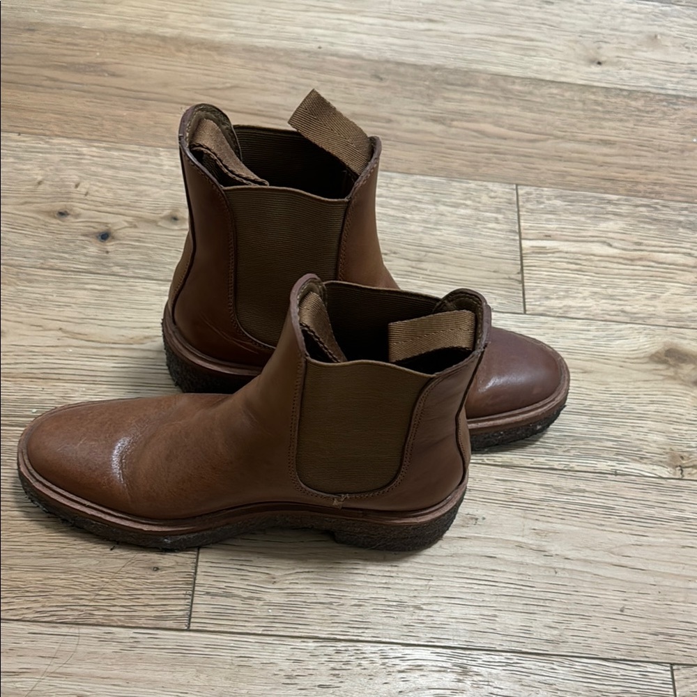 Brown Leather Chelsea Boots